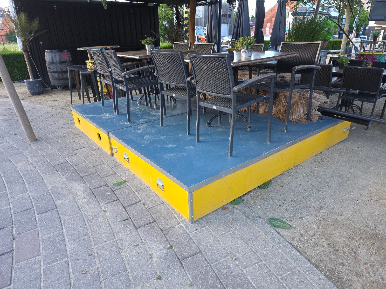 Podium, Ophalen, Rolsteiger of Kamersteiger, Minder dan 2 meter