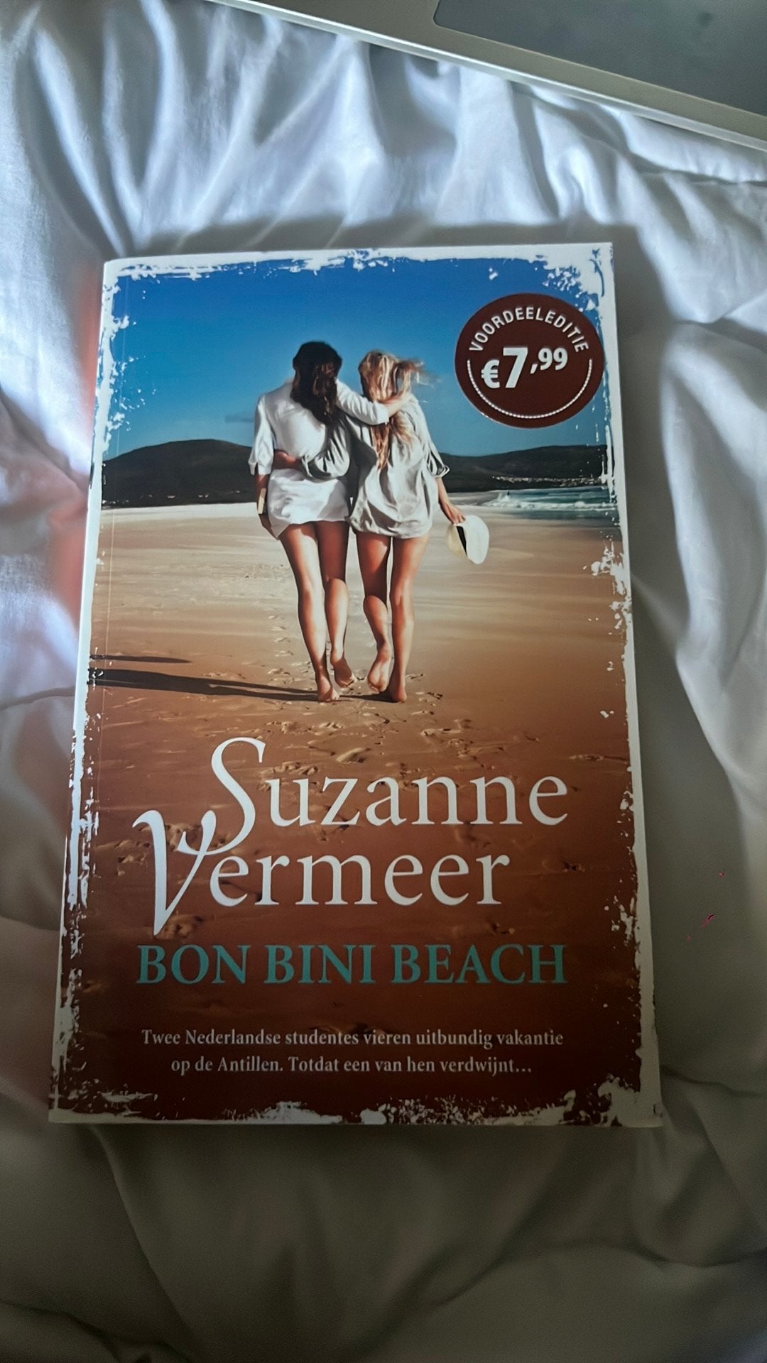 Suzanne Vermeer - Bon Bini Beach, Ophalen of Verzenden, Zo goed als nieuw, Suzanne Vermeer