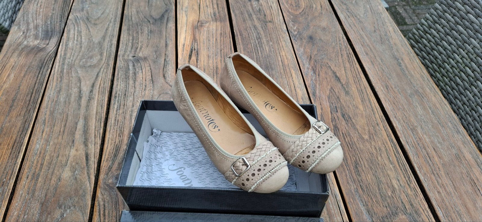 footnootes beige ballerina maat 37 G, Kleding | Dames, Beige, Ophalen of Verzenden, Zo goed als nieuw, Footnotes