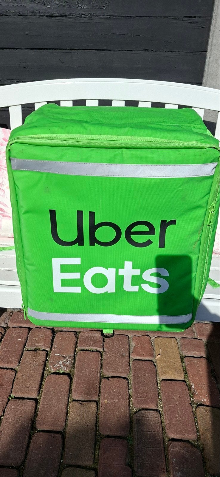 Uber Eats bezorgtas, Ophalen