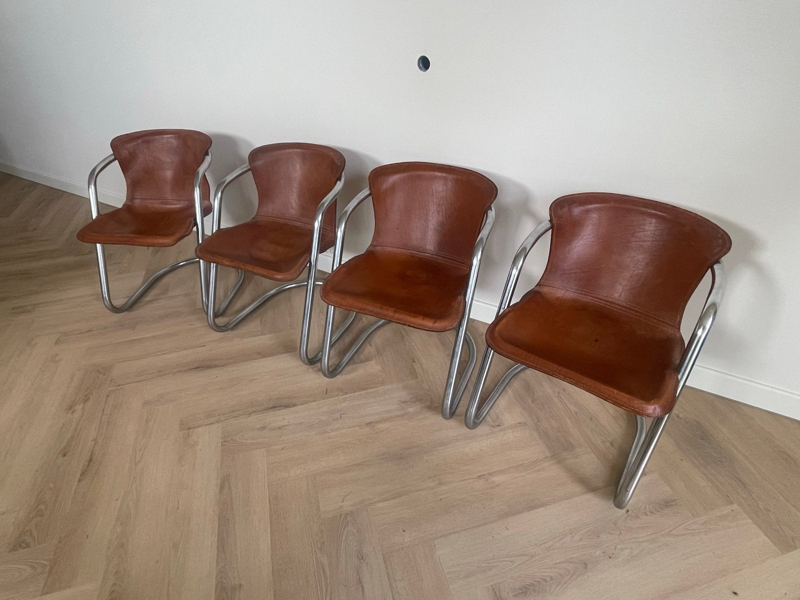 Set van 4 Metaform eetkamerstoelen, Ophalen, Gebruikt, Bruin, Leer