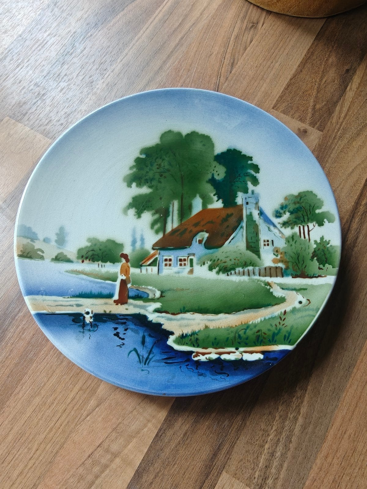 Decoratief porseleinen wandbord – Hollands, Ophalen of Verzenden