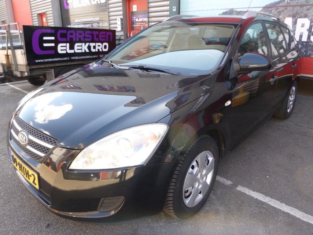 Kia (Pro) Cee d 1.4 Sporty Wagon,IJSKOUDE AIRCO,etc.APK 6-27, Voorwielaandrijving, Stof, 4 cilinders, 1396 cc