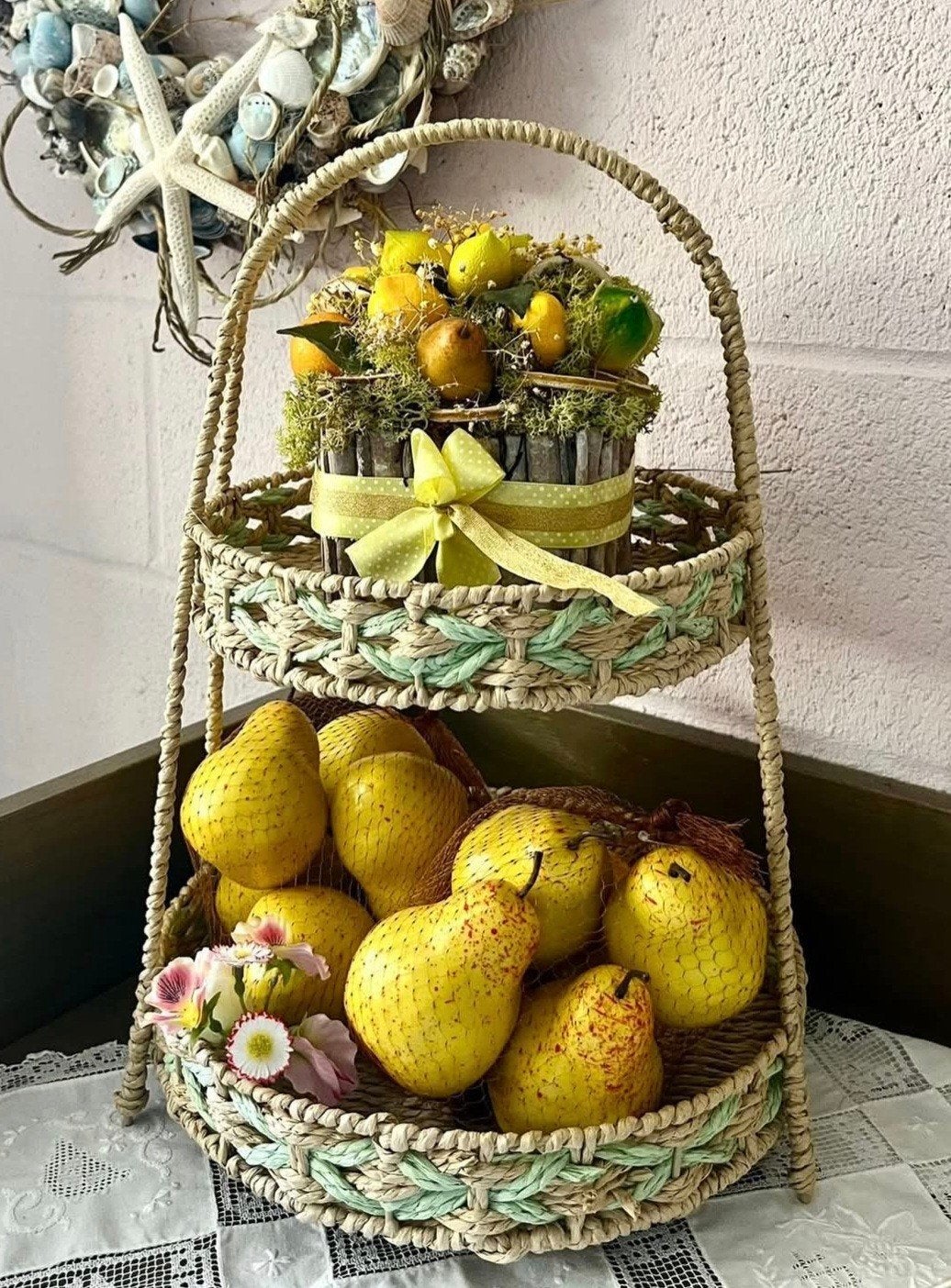 Leuke 2~laags rieten etagere 2 kleuren gecombineerd., Ophalen of Verzenden, Nieuw, Etagère, Natuurlijk materiaal