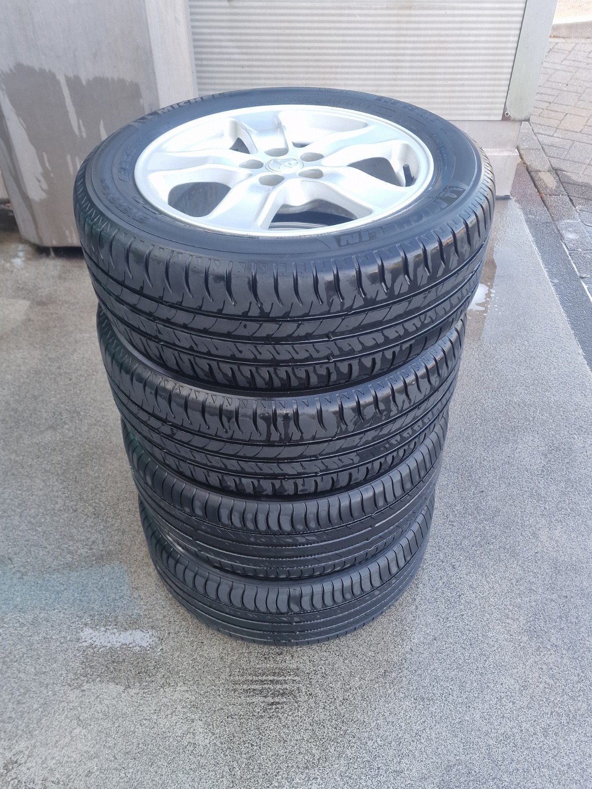 Toyota Prius Velgen met Michelin Banden 205/55 R16, Gebruikt, 16 inch, Banden en Velgen, Personenwagen