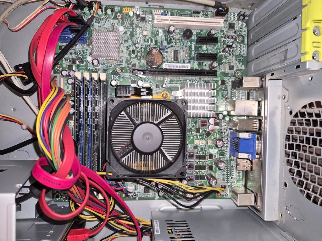 Acer desktop  compleet, Gebruikt, HDD, 8 GB, Ophalen of Verzenden