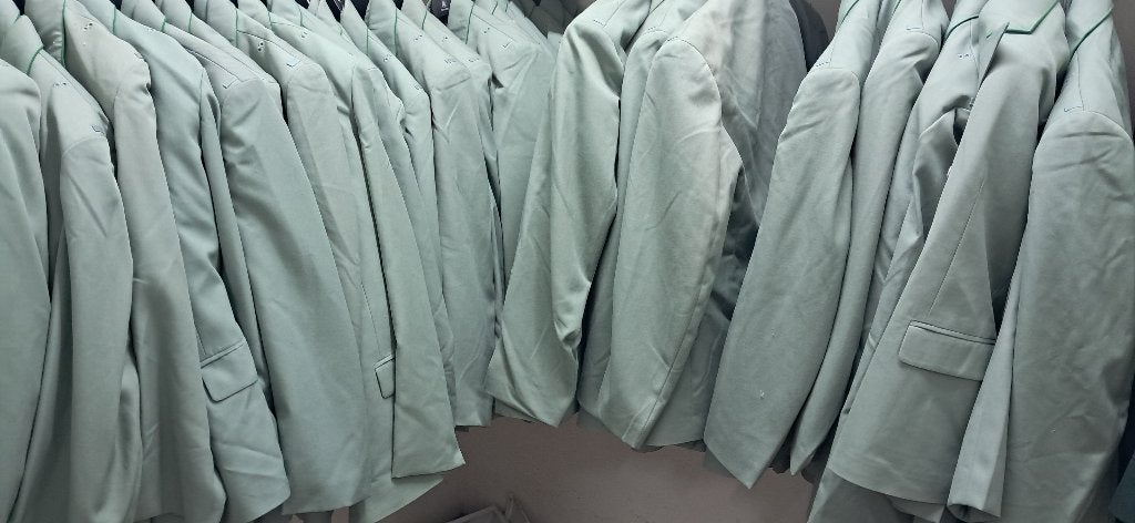 Allerlei, beelden, vintage, kleding lp's en véél meer, Ophalen, Zo goed als nieuw