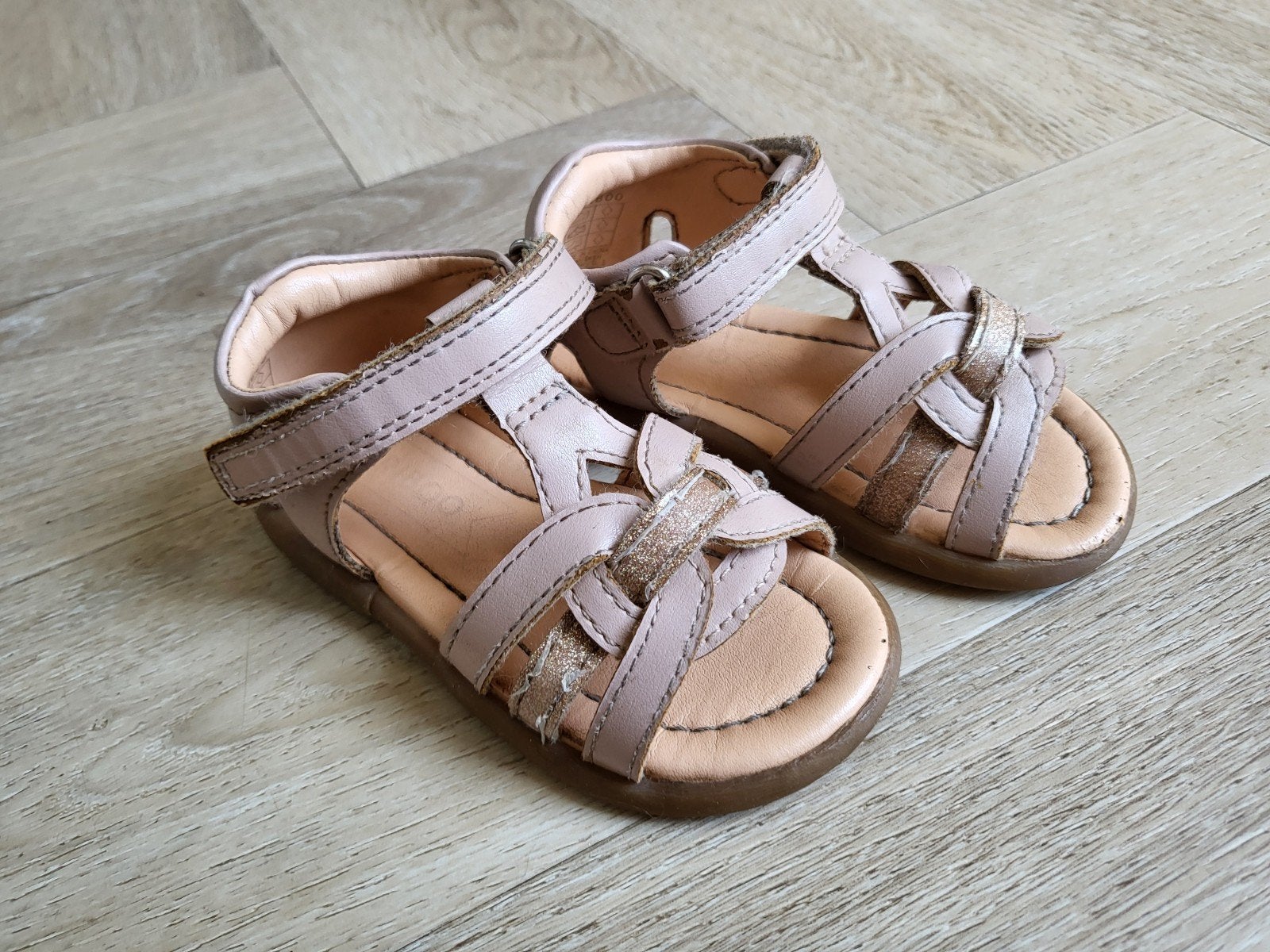 Friboo sandalen maat 21, Gebruikt, Meisje, Ophalen of Verzenden, Schoenen