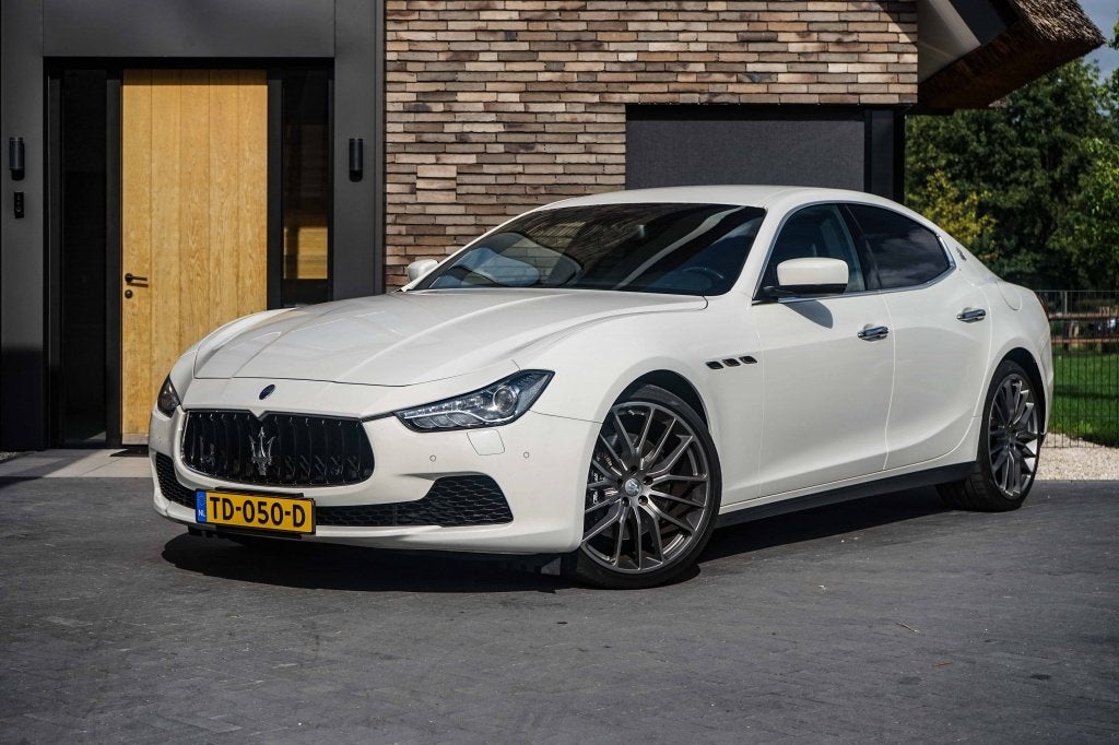 Maserati Ghibli 3.0 S Q4 V6 Bi-turbo 411PK (bj 2014), Automaat, Euro 5, Gebruikt, Met garantie (alle)