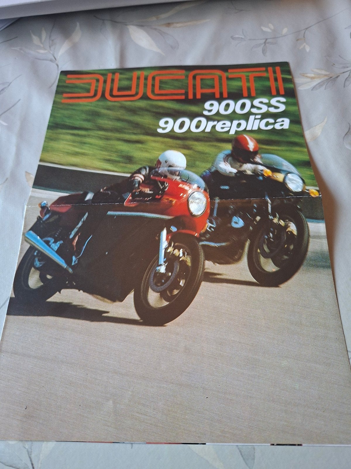 Ducati 900SS 900replica Motorfiets Brochure, Ophalen of Verzenden, Gelezen