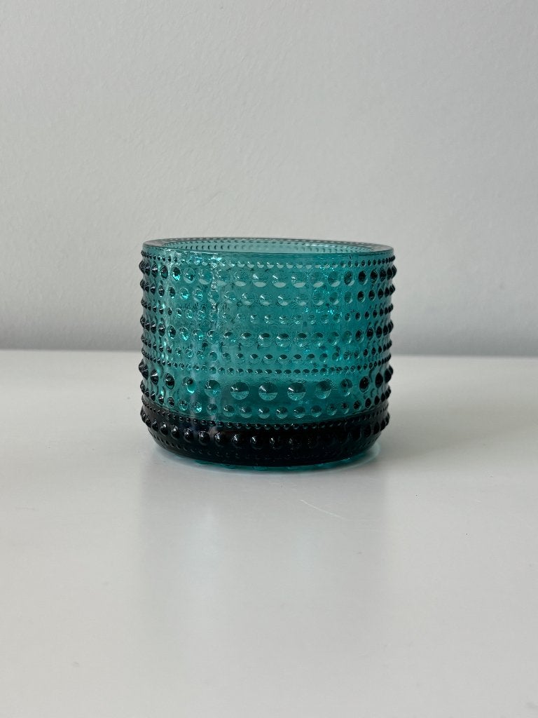 Iittala Kastehelmi  sfeerlicht 64mm kleur zeeblauw, Waxinelichthouder, Ophalen of Verzenden, Iittala, Glas