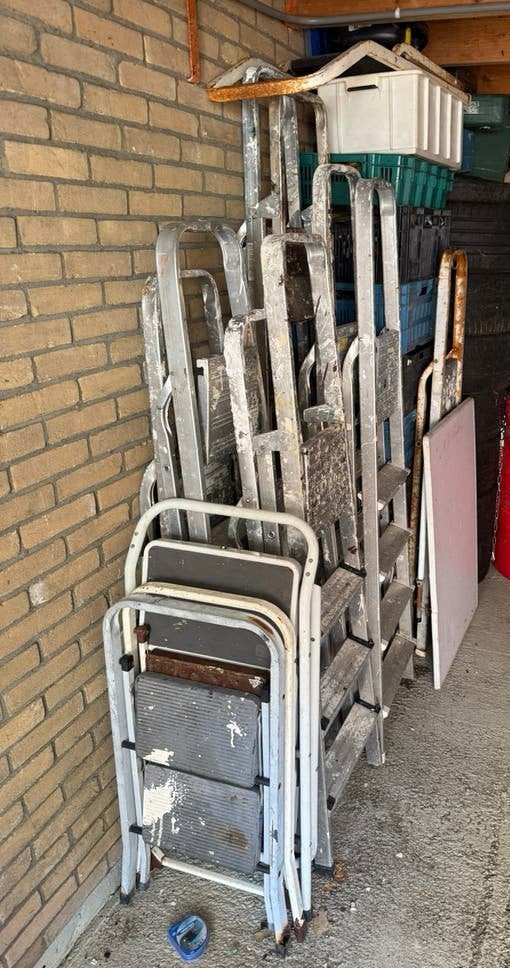 Partij trappen/ klustrap alluminium 20 stuks, Ophalen, Zo goed als nieuw