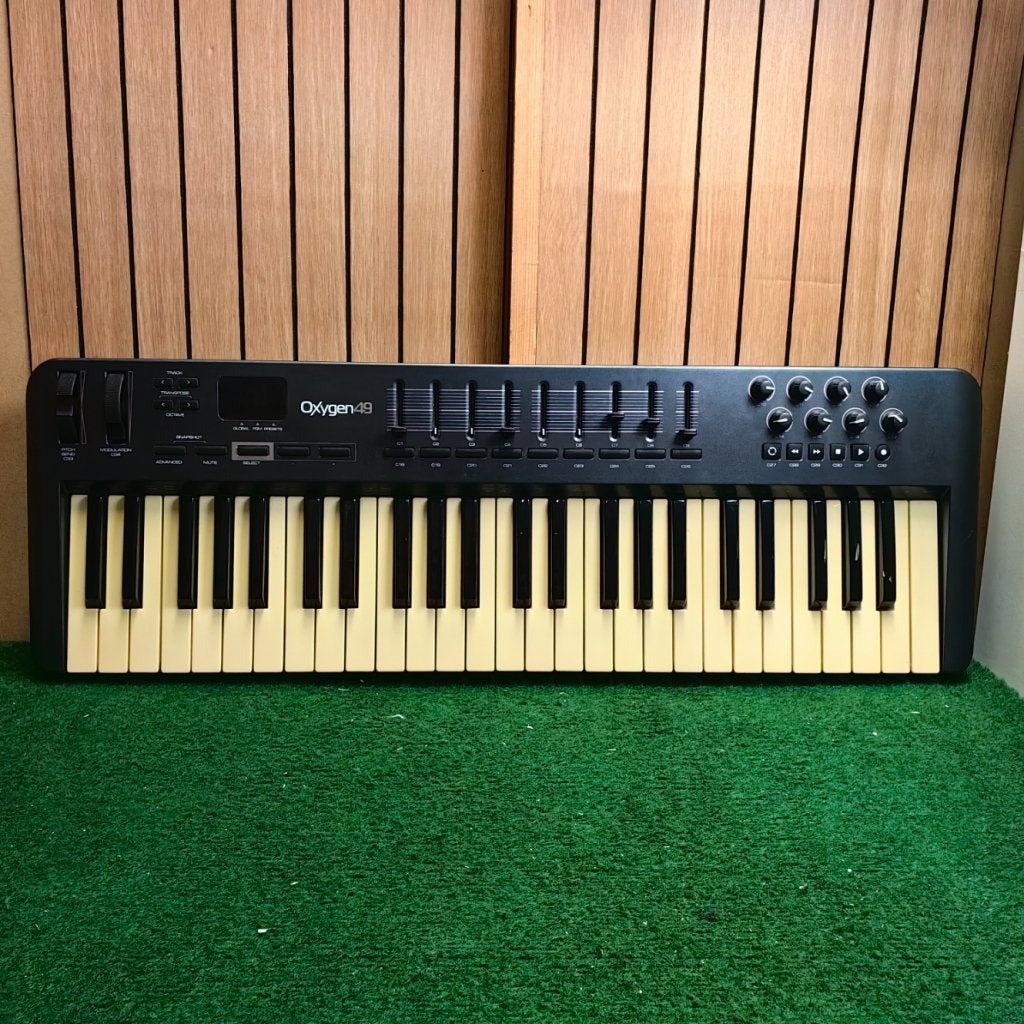 M-Audio Oxygen 49 Midi Keyboard - In Nette Staat, M-Audio, Zo goed als nieuw, https://m-audio.com/support/contact, 200 Scenic View Drive, Suite 201, Cumberland, RI 02864, Verenigde Staten