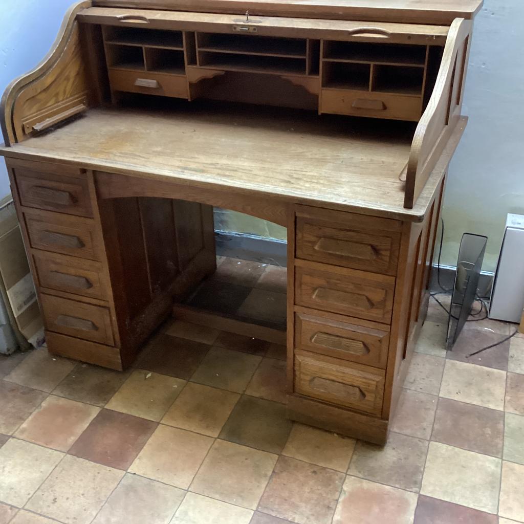 Klassiekbureau met geheime laadjes, Antiek en Kunst, Ophalen of Verzenden