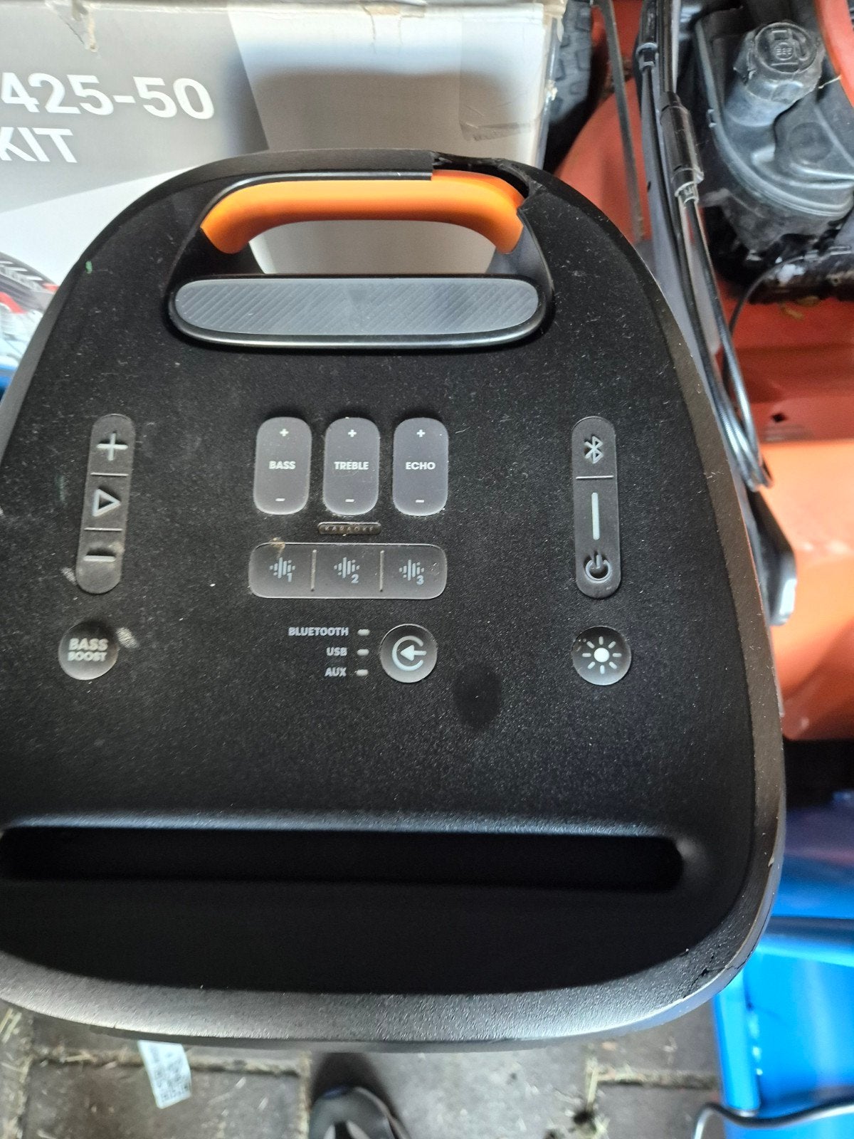 JBL Partybox 310 - Krachtige Party Speaker met Lichteffecten, Ophalen of Verzenden, 120 watt of meer, Center speaker, JBL