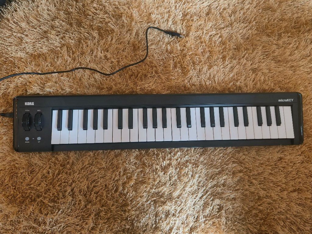 microKEY compact midi keyboard, Ophalen of Verzenden, Zo goed als nieuw