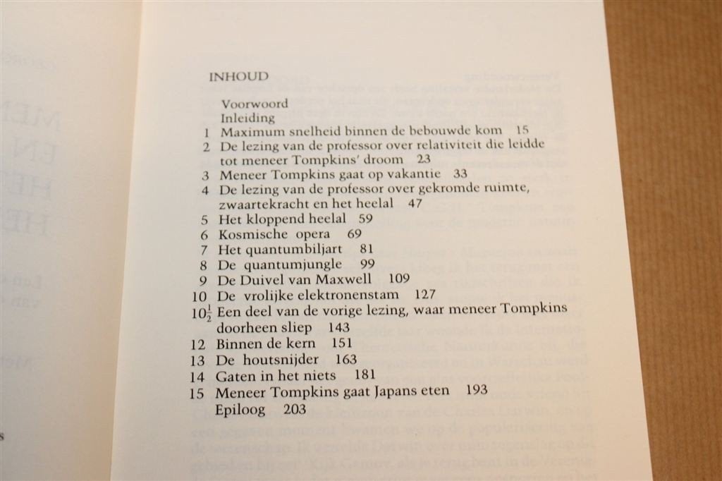 Meneer Tompkins — Natuurkunde van de 20e Eeuw, Ophalen of Verzenden, Gelezen, Natuurwetenschap