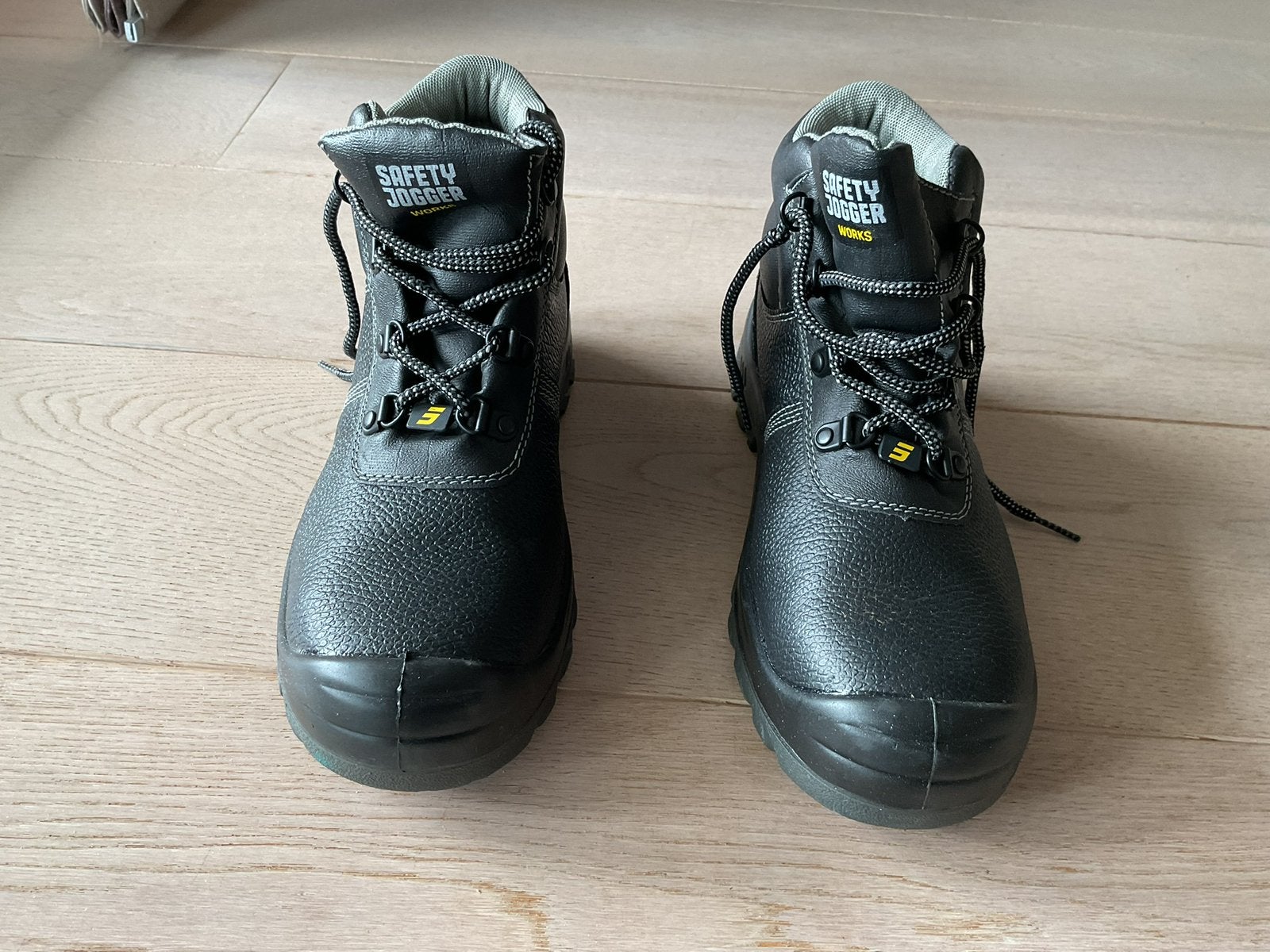 Veiligheidsschoenen, maat 41, Ophalen of Verzenden, Zo goed als nieuw