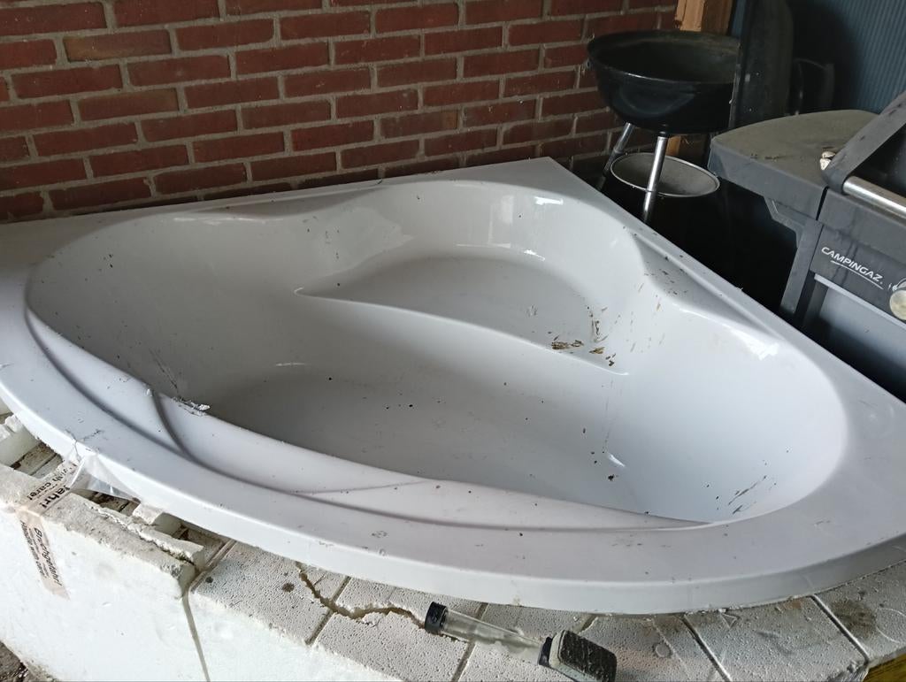 Hoekbad nieuw in plastic, licht beschadigd, Ophalen of Verzenden, Nieuw, Bad