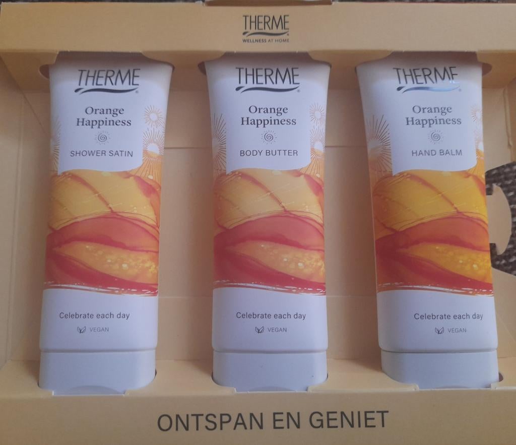 Nieuw - Therme Orange Happiness wellnessbox giftset., Ophalen, Nieuw, Bad & Douche