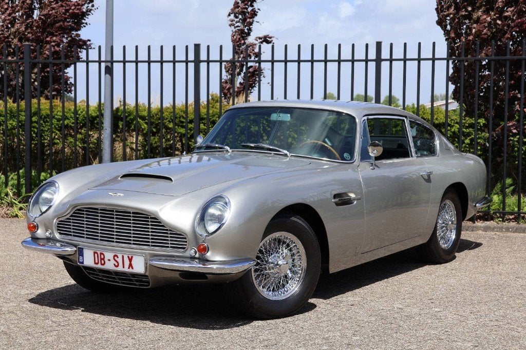 Aston Martin DB6 Vantage MK1, Auto's, Aston Martin, Bedrijf, Overige modellen, Benzine, Hatchback, Handgeschakeld, Zilver of Grijs