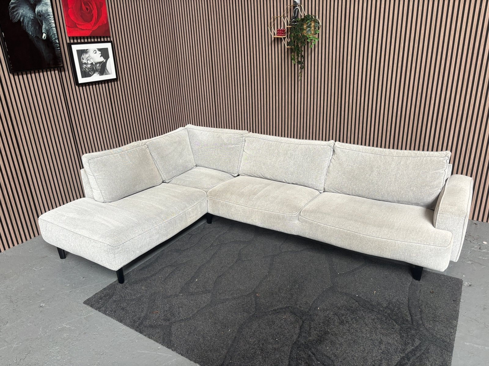 GRATIS LEVERING Montel Hoekbank Grijs 300x210 GEREINIGD, Hoekbank, 300 cm of meer, Ophalen of Verzenden, Zo goed als nieuw