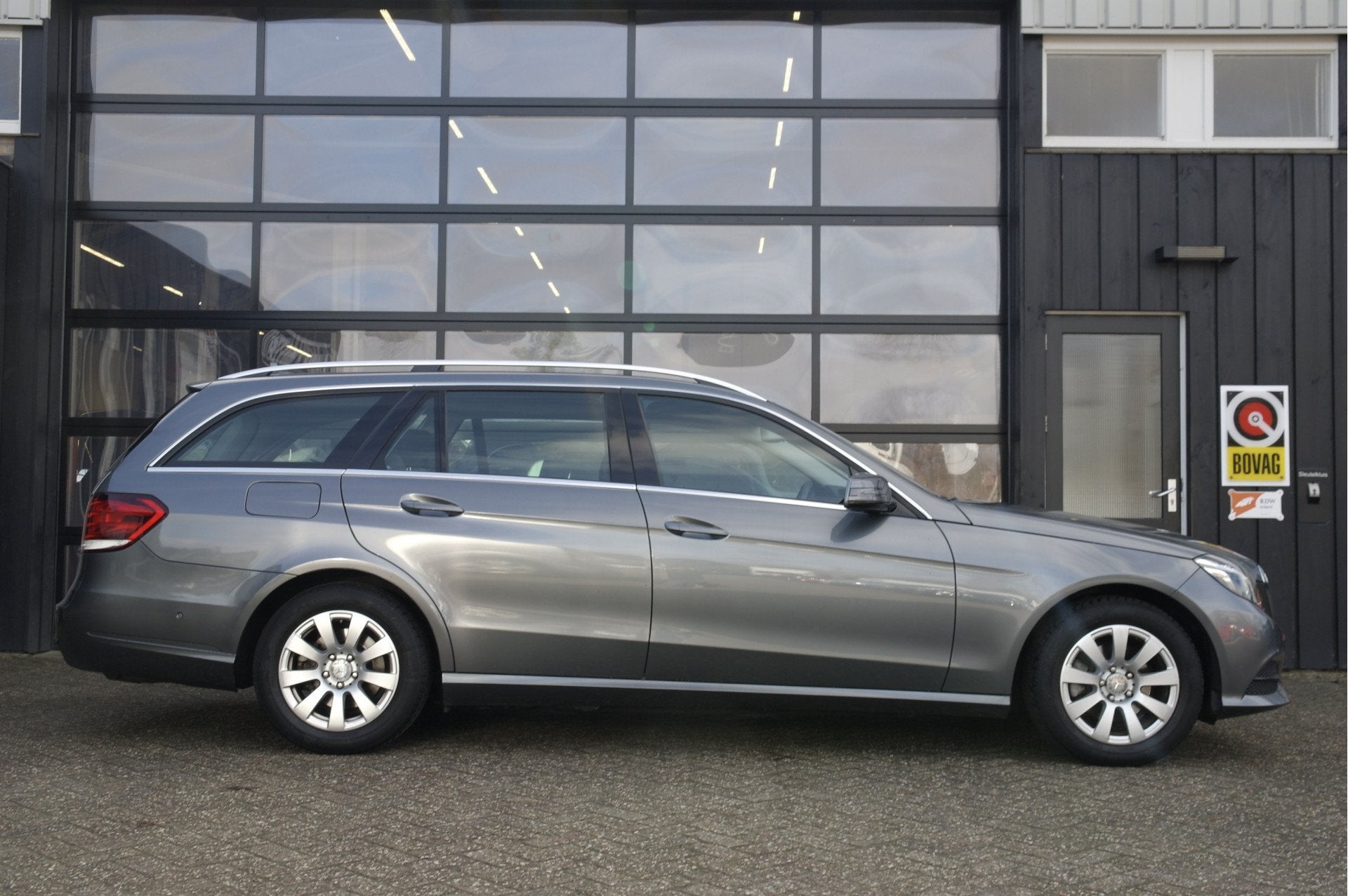 Mercedes-Benz E-Klasse Estate 200 Ambition | 1e Eigenaar | D, Auto's, Dealer onderhouden, Gebruikt, Euro 6, 4 cilinders