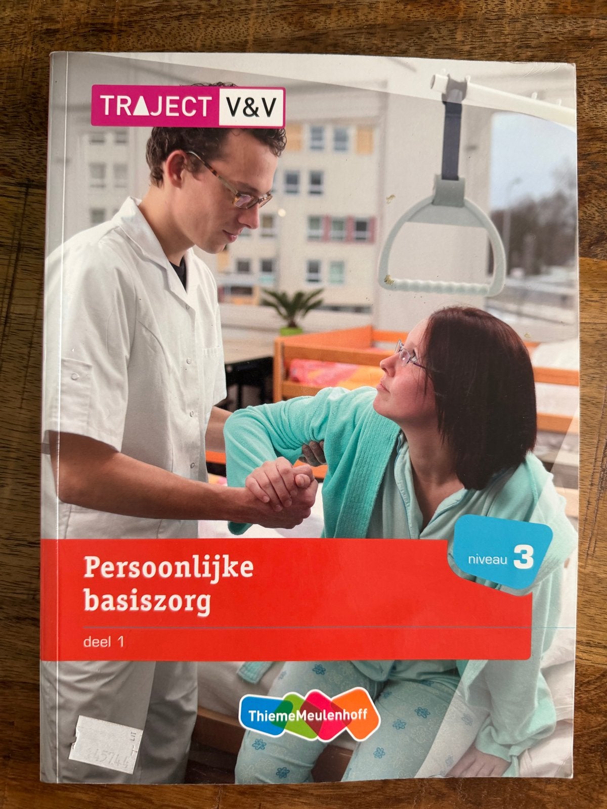 TRAJECT V&V Persoonlijke Basis Zorg deel 1 - Niveau 3 MBO, Boeken, Ophalen of Verzenden, Gamma, Gelezen, MBO