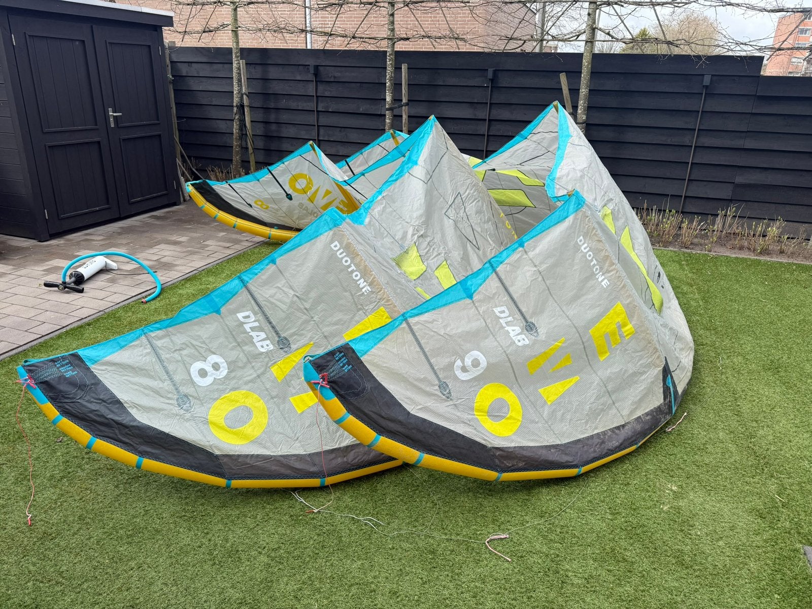 Evo DLAB 8 en 9m (zo goed als nieuw), Watersport en Boten, Kitesurfen, Geen board, Ophalen of Verzenden, Zo goed als nieuw, 9 m²