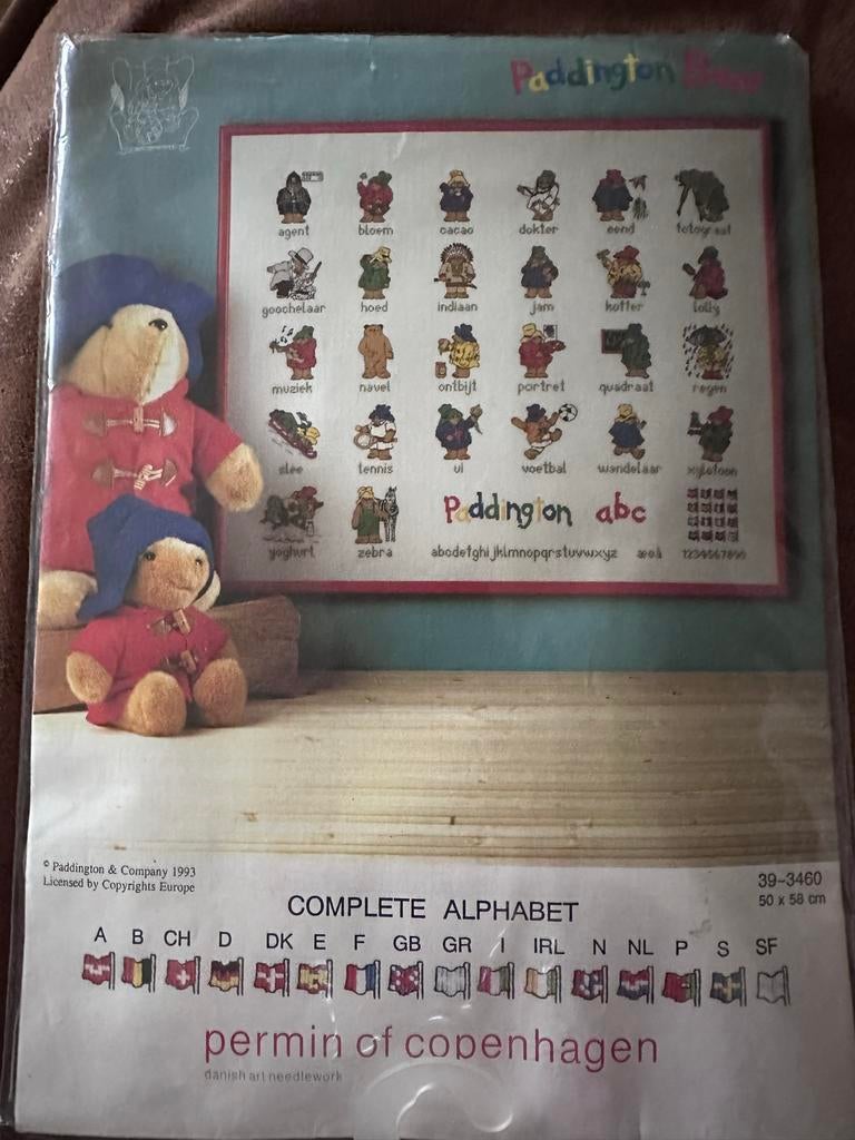 Nieuw Compleet Paddington ABC Borduurpakket - Permin, Ophalen of Verzenden, Nieuw, Handborduren, Borduurpakket