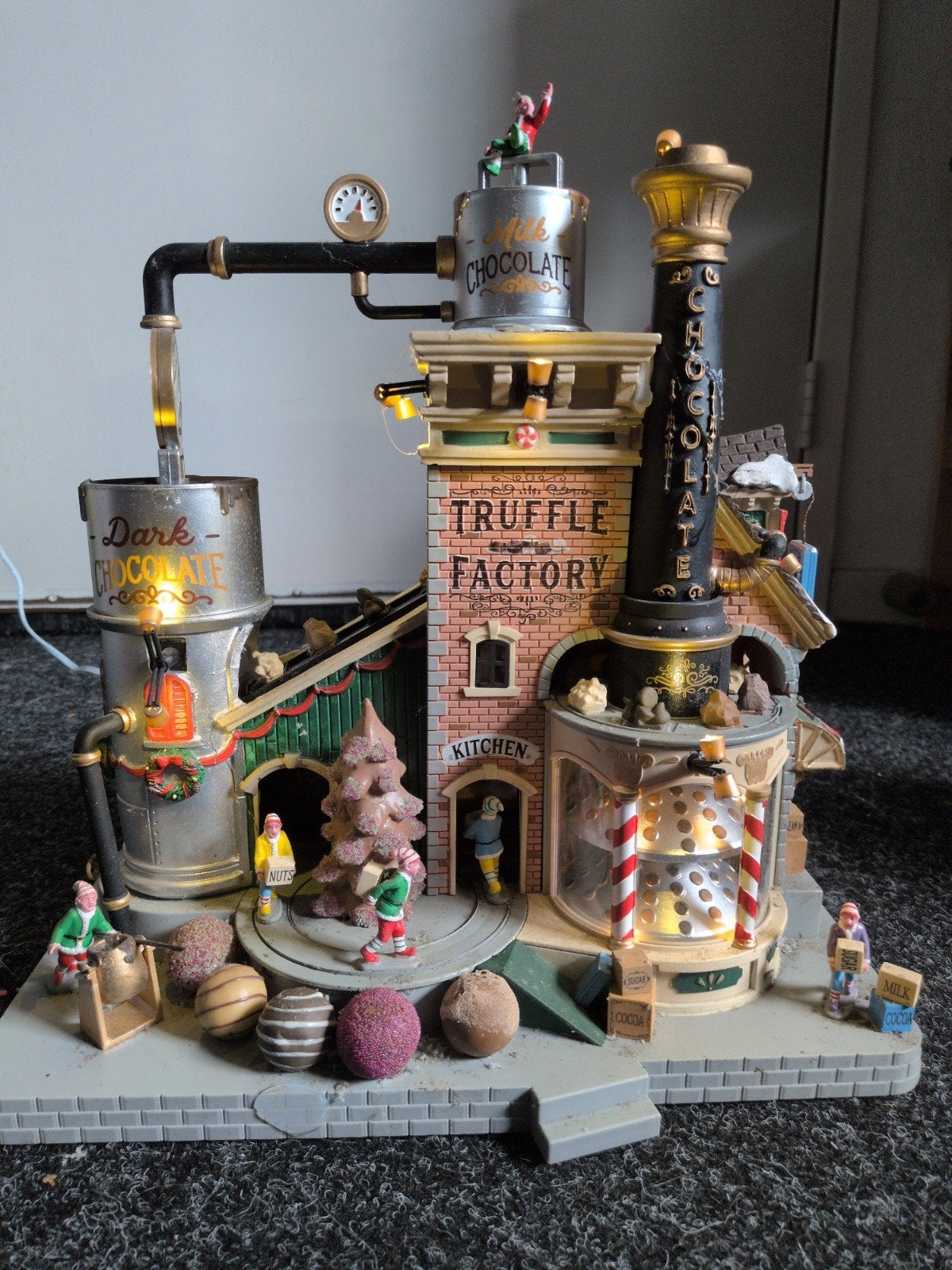 Lemax Truffle Factory zie tekst kerst kerstdorp chocolade, Ophalen of Verzenden, Gebruikt