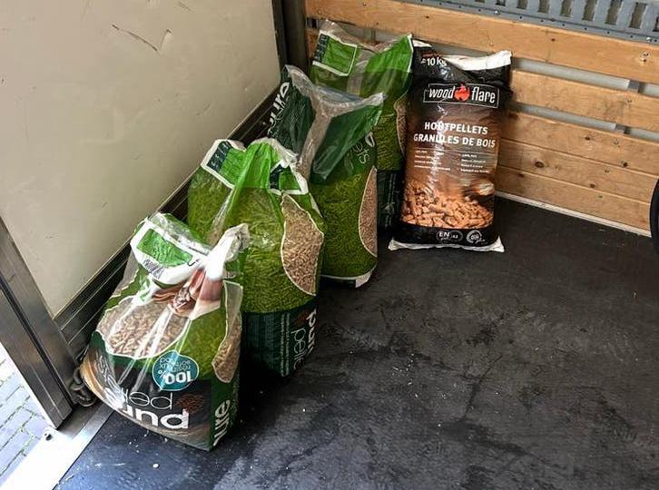 5 zakken houtpellets, Huis en Inrichting, Kachels, Ophalen of Verzenden