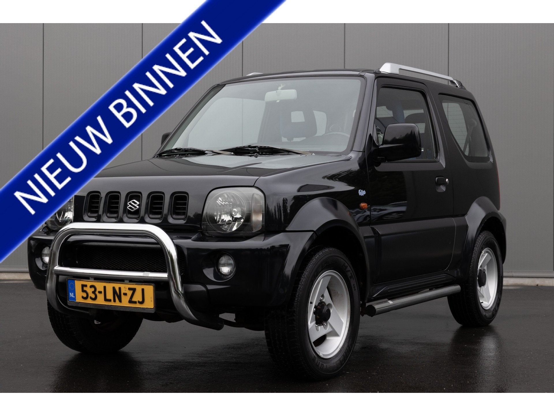 Suzuki Jimny 1.3 | AWD 4X4 | AIRCO | NL-AUTO (bj 2003), 13 km/l, Stof, Zwart, Zwart