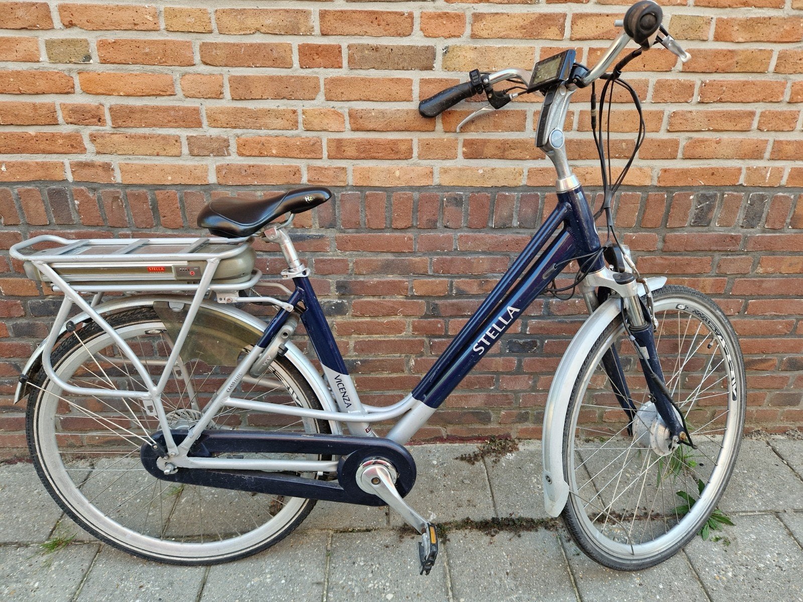 gebruikte dames stella, Fietsen en Brommers, Gebruikt, Info@fietsenhalmiddenmeer.nl, 1775BC, Ophalen