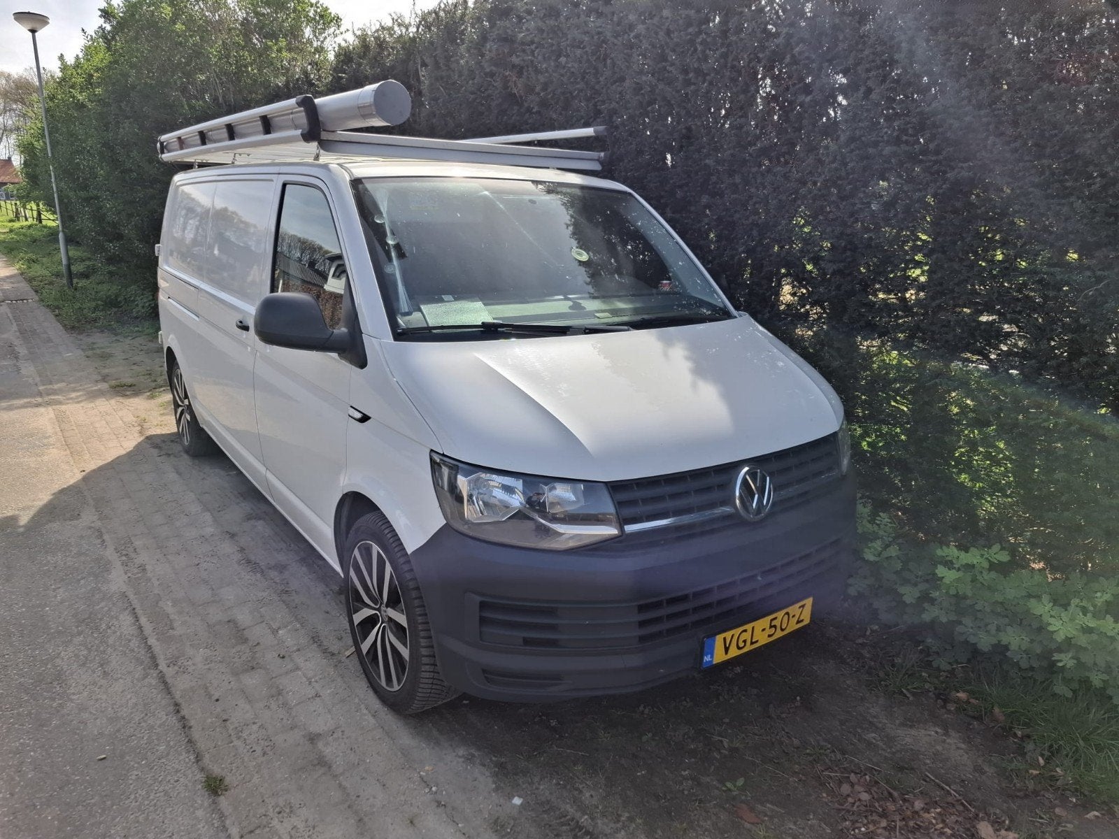 Volkswagen Transporter 102pk met veel extra's/opties, Auto's, Voorwielaandrijving, 15 km/l, Standkachel, Zwart