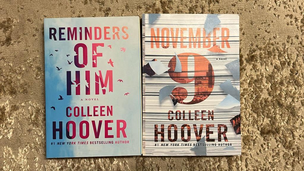 Moet weg!! Colleen Hoover boeken, Ophalen of Verzenden, Zo goed als nieuw