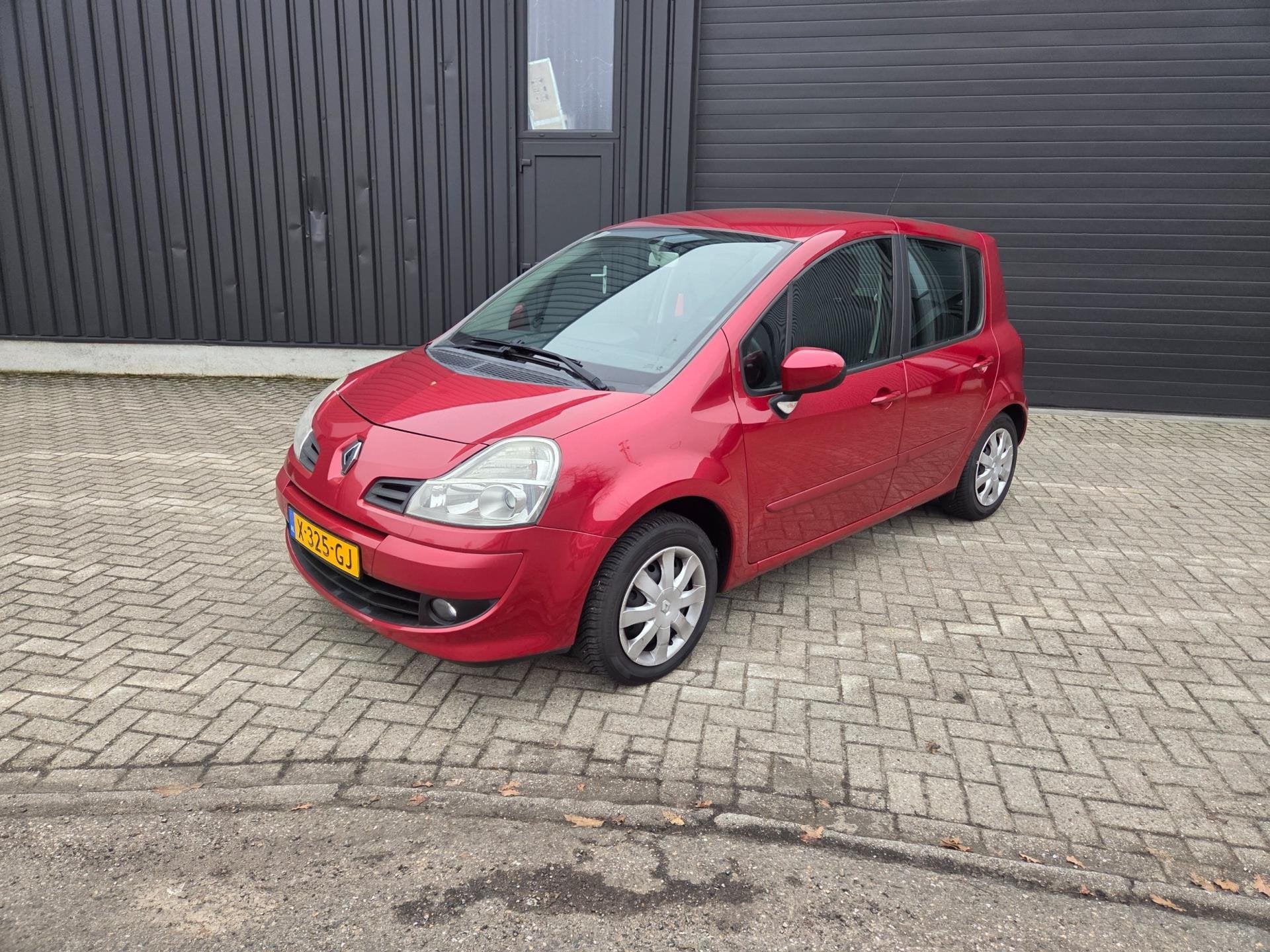 Renault Modus 1.2 TCE Dynamique Mooie Auto, Auto's, Voorwielaandrijving, Euro 5, Stof, Gebruikt