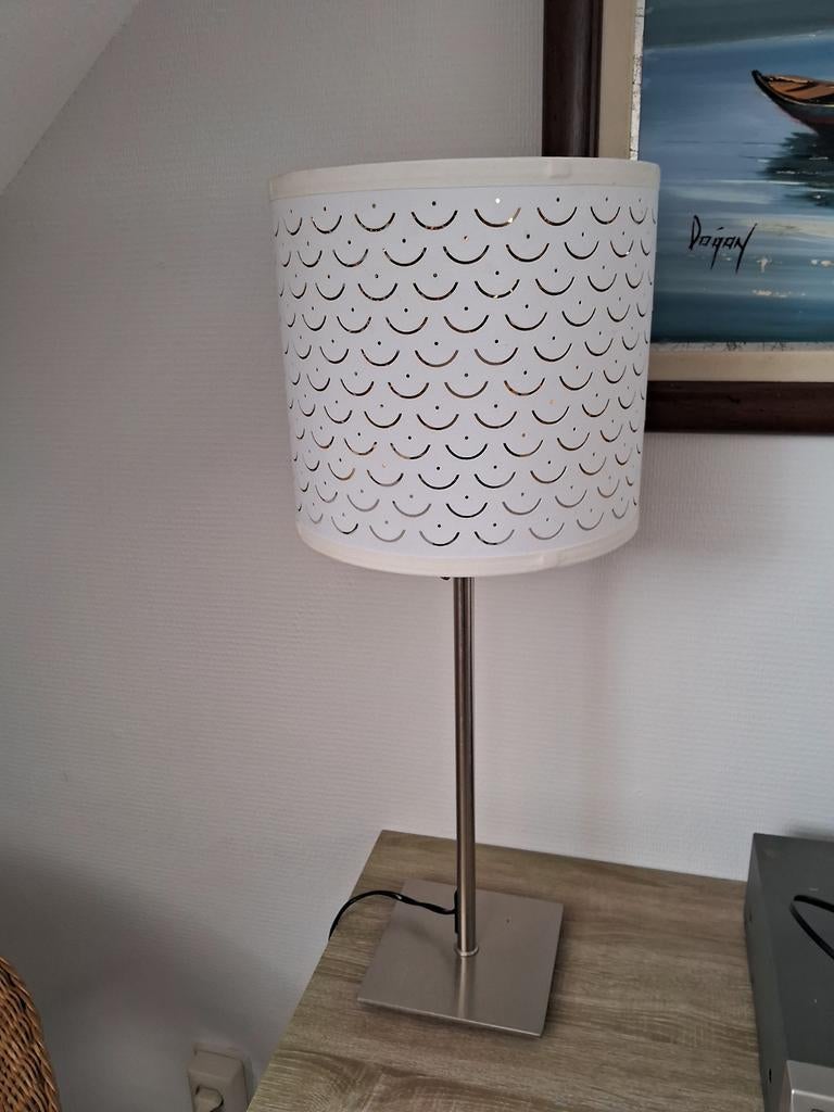 Mooie tafellamp, Ophalen, Zo goed als nieuw, Minder dan 50 cm