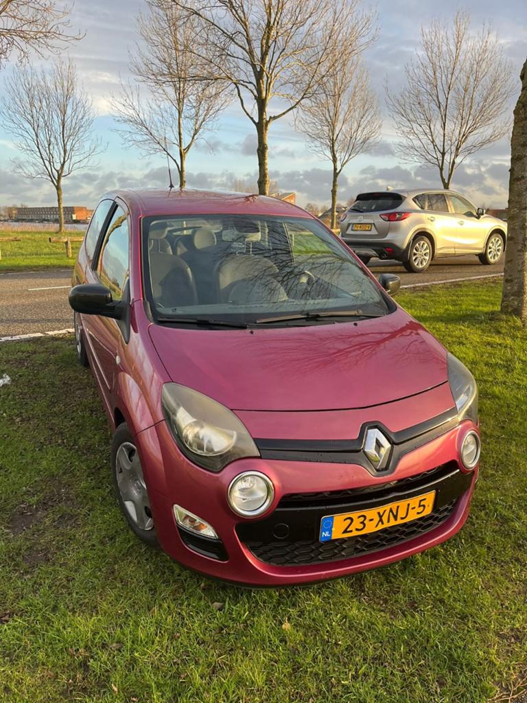 Renault Twingo 1.2 16V 2012 paars met kleine beurt en apk, Voorwielaandrijving, 839 kg, Twingo, 74 pk