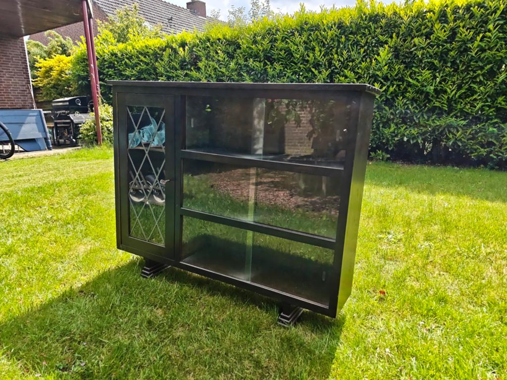 Vitrinekast / Schuifkast met glazen deuren, Huis en Inrichting, Kasten | Vitrinekasten, Ophalen, 100 tot 150 cm, Glas, Klassiek