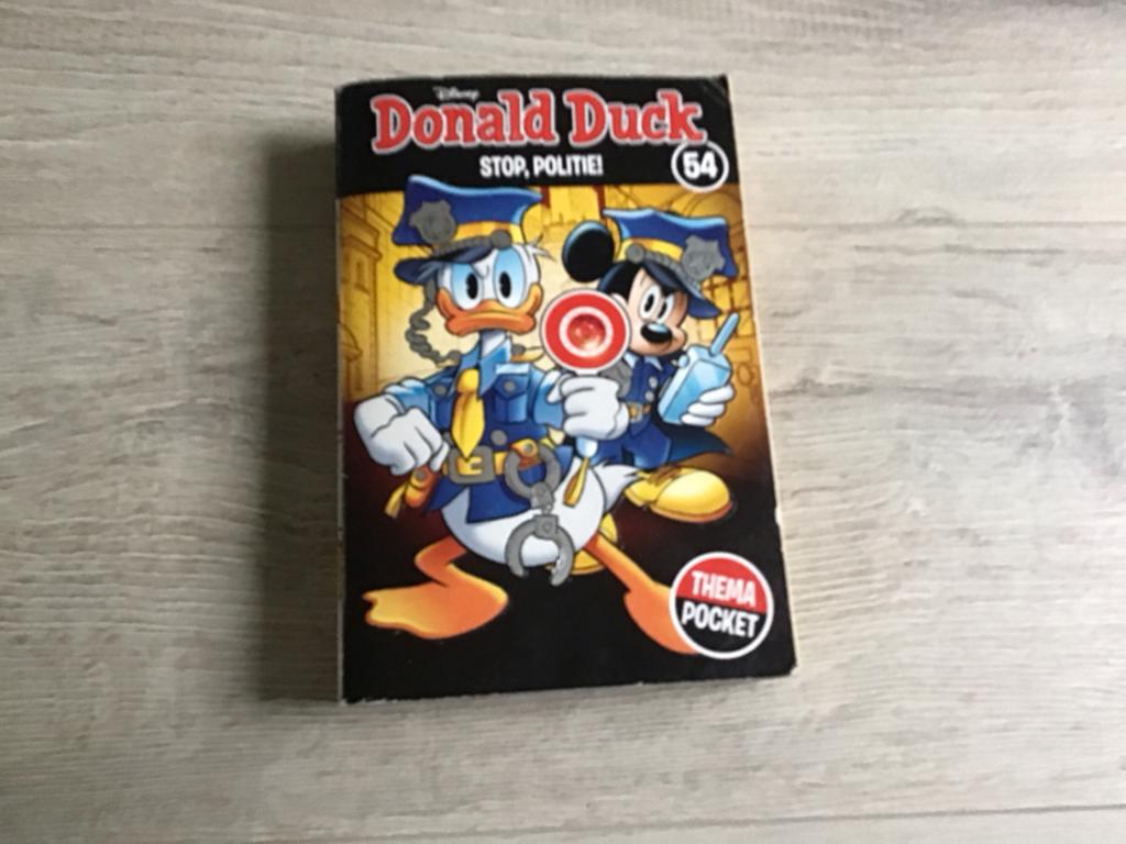 Donald Duck Thema Pocket 54: Stop, Politie!, Boeken, Strips | Comics, Ophalen of Verzenden, Zo goed als nieuw