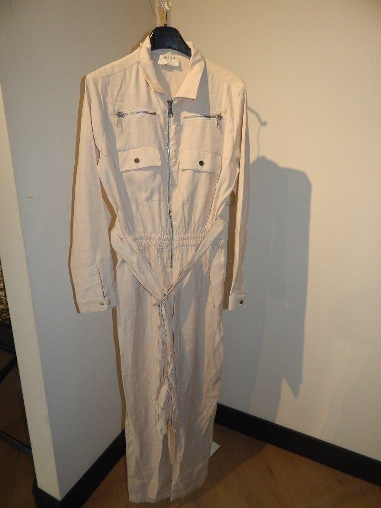 Dream Catcher jumpsuit overal licht beige stoere look M, Kleding | Dames, Jumpsuits, Maat 38/40 (M), Verzenden, Beige, Zo goed als nieuw