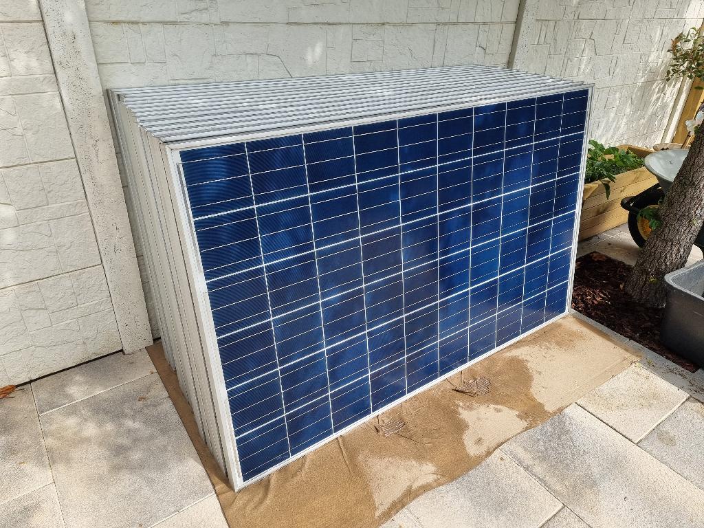 14x Axitec 260Wp Zonnepanelen (met SolarEdge Optimizer), Ophalen, Gebruikt