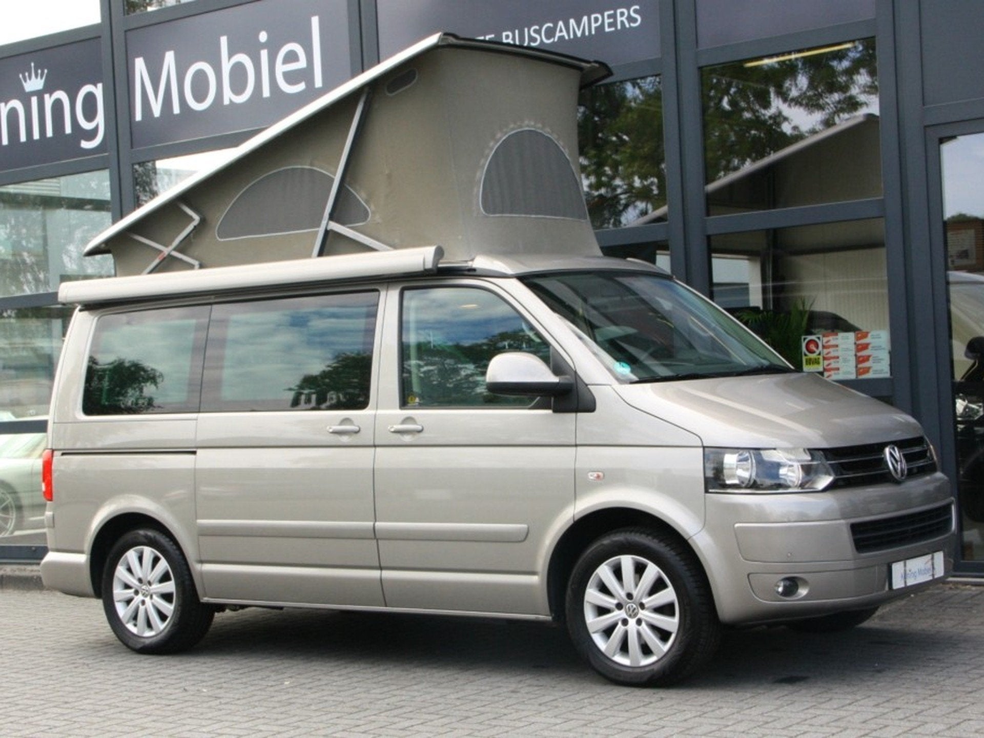 Volkswagen T5 California Comfortline Automaat Euro 5 NL Auto, Caravans en Kamperen, Campers, Automaat, Volkswagen, Bedrijf, Diesel