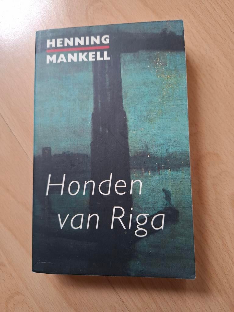 Henning Mankell Honden van Riga, Ophalen of Verzenden, Zo goed als nieuw