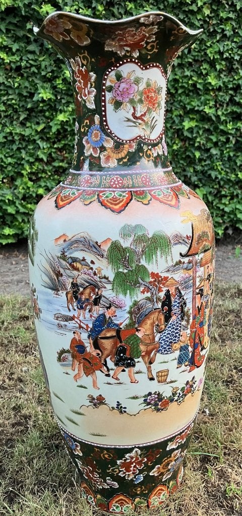 Prachtige grote Chinese vaas met een hoogte van 62 cm, Ophalen, Overige materialen, Overige kleuren, Met patroon/structuur