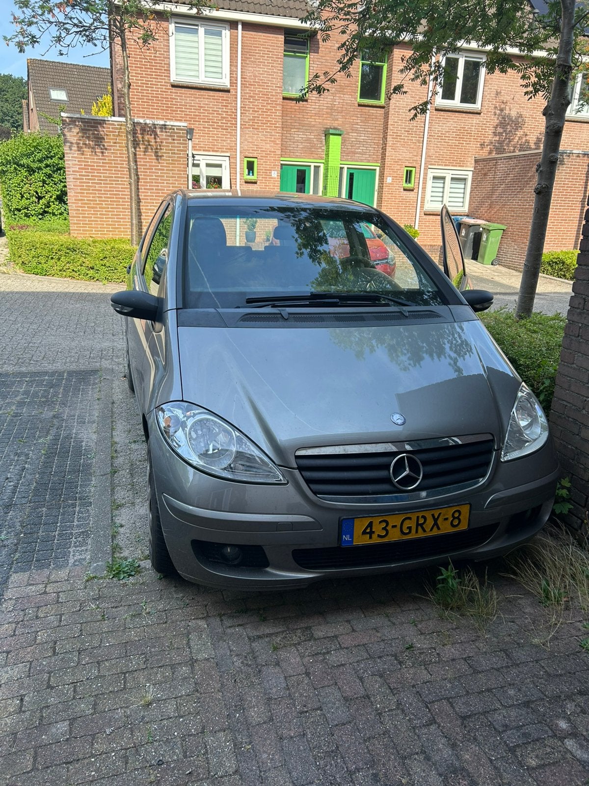 Mercedes-Benz A-Klasse 1.5 A160 5DRS 2007 Grijs, Auto's, Voorwielaandrijving, Stof, 1498 cc, 49 €/maand