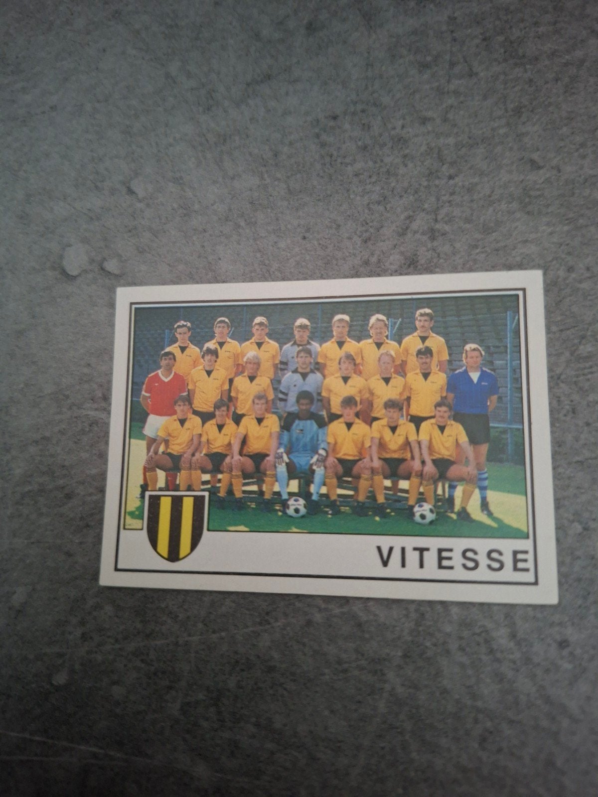 Panini sticker Voetbal 85. Teamfoto Vitesse., Ophalen of Verzenden, Zo goed als nieuw, Sticker