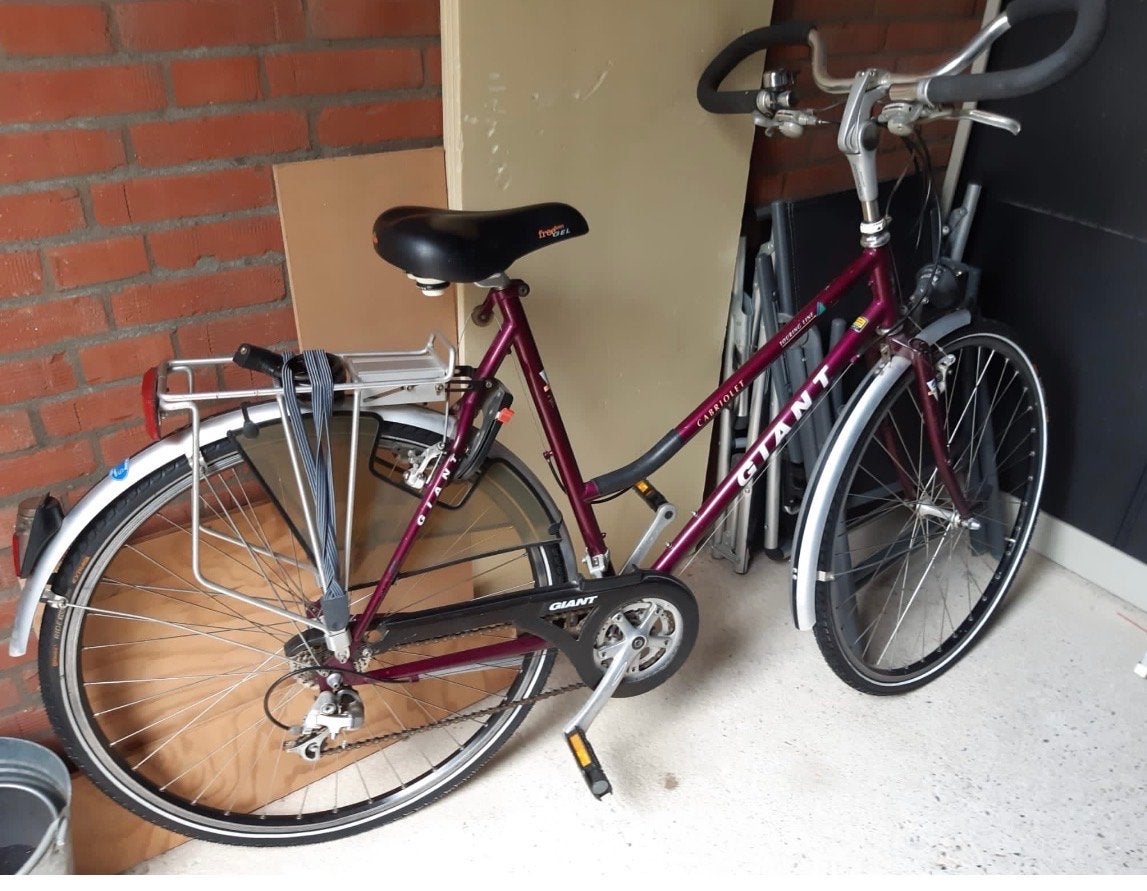 Mooie damesfiets met 90 cm zadelhoogte en goede banden, Fietsen en Brommers, Fietsen | Dames | Damesfietsen, Gebruikt, Versnellingen