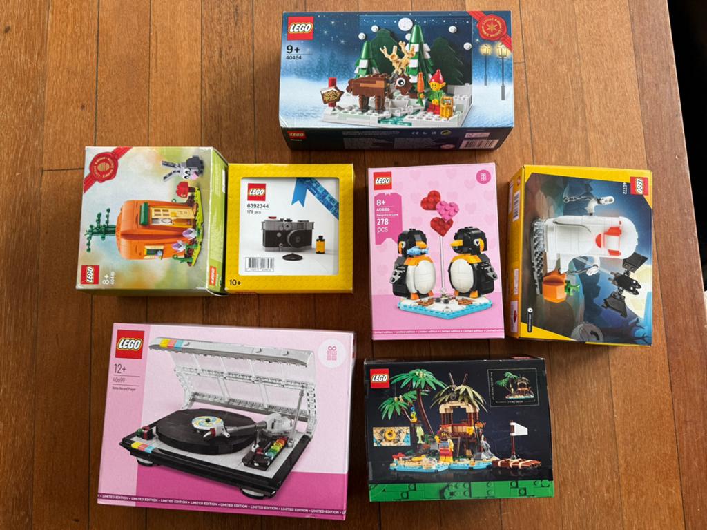 7 LEGO sets: Kerst, Halloween, Pasen, Pinguïns, Camera, Ophalen of Verzenden, Meer dan 50 stukjes, Zo goed als nieuw, 6 jaar of ouder